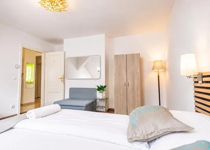 Spacious & Comfy Private In 3br Shared Apt, Very In Apartamento *